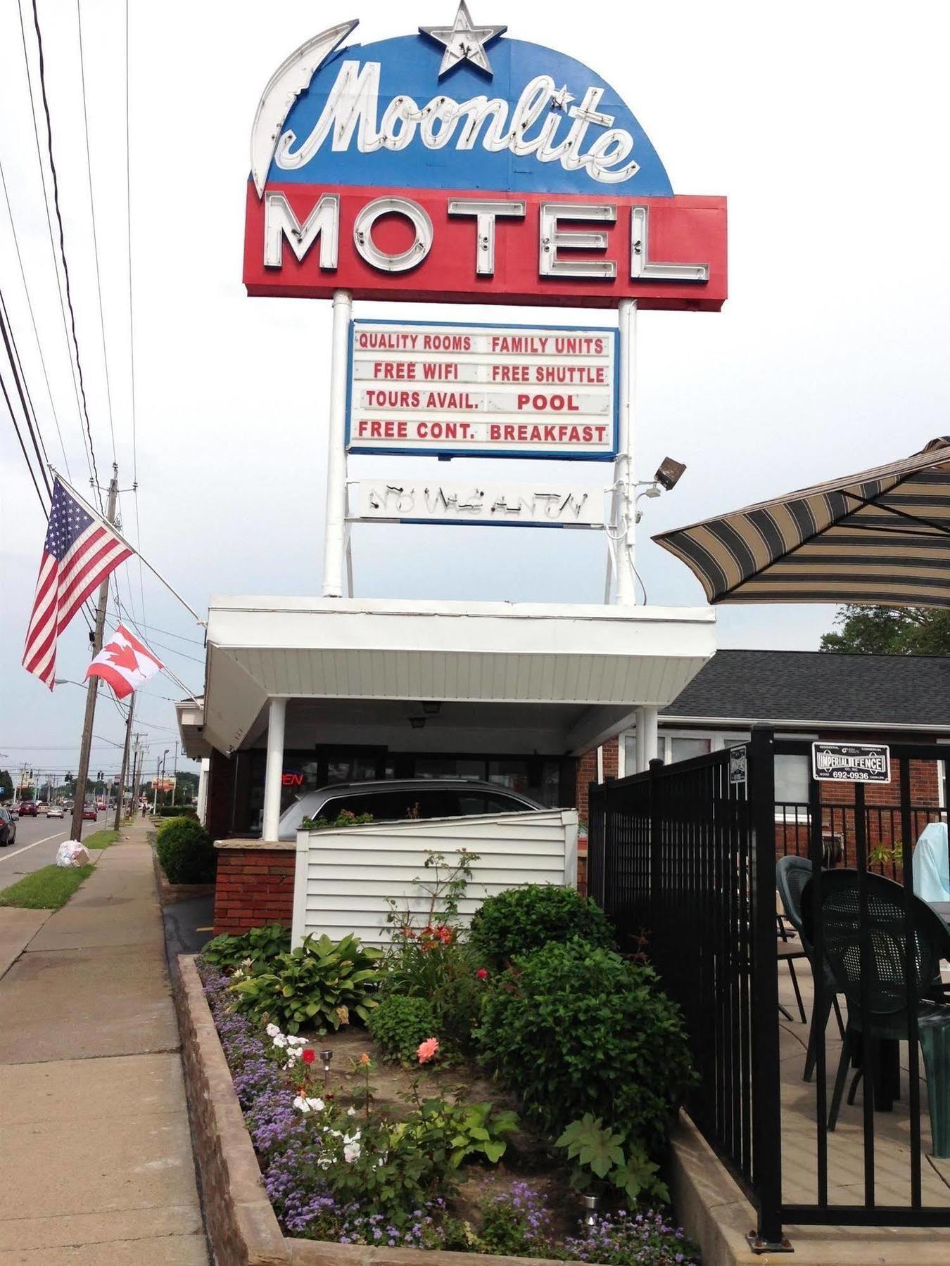 ניאגרה פולס Moonlite Motel מראה חיצוני תמונה